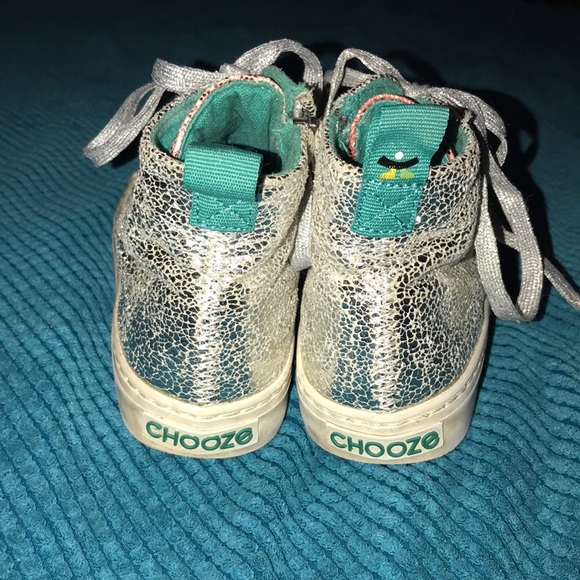 Chooze mismatched shoes - Picture 4 of 10